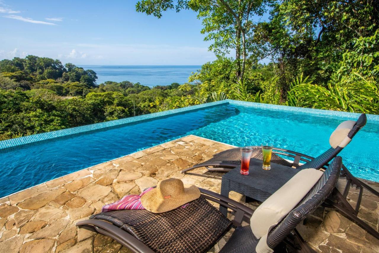 Tiki Villas Rainforest Lodge - Adults Only أوفيتا المظهر الخارجي الصورة
