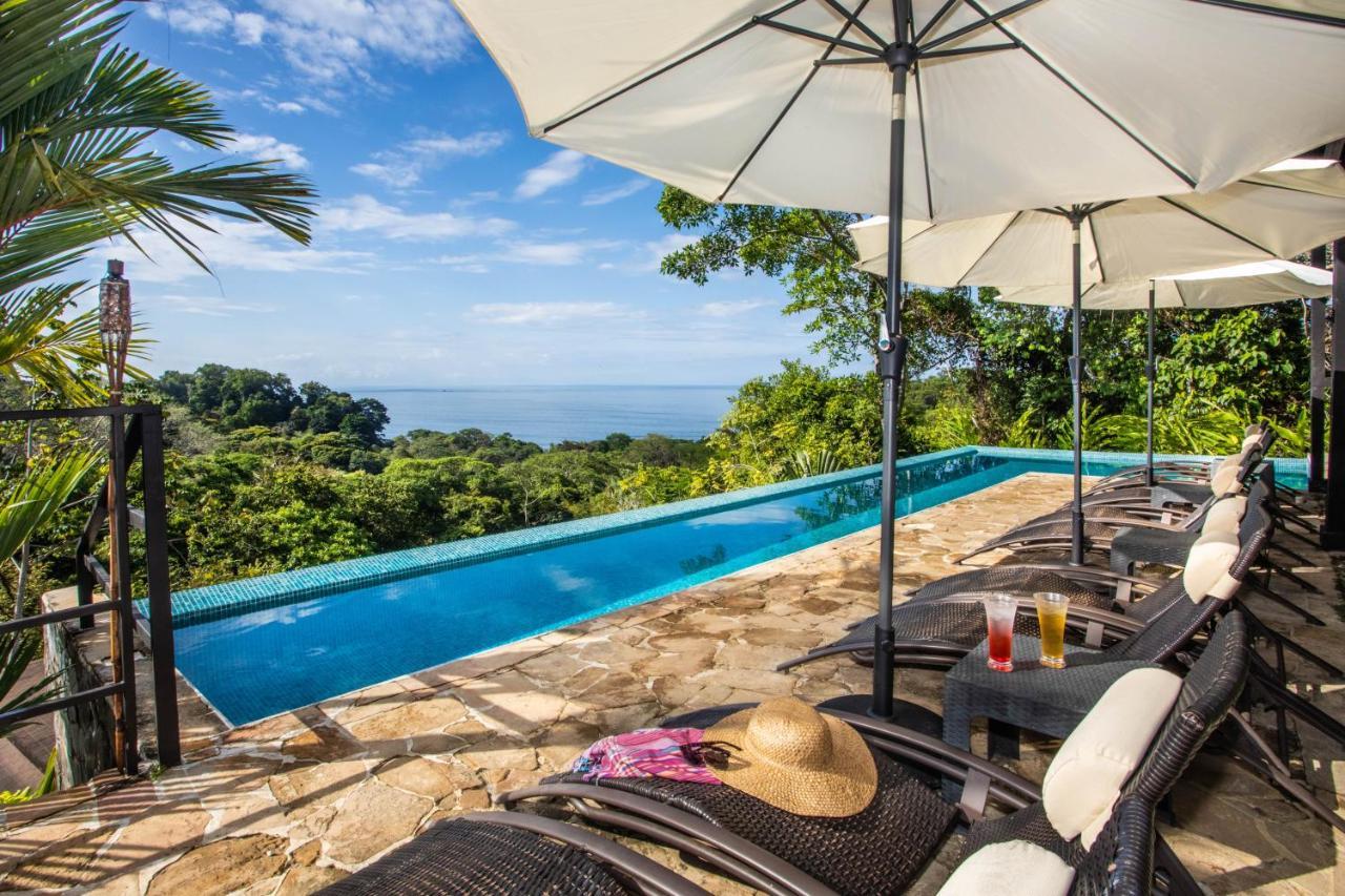 Tiki Villas Rainforest Lodge - Adults Only أوفيتا المظهر الخارجي الصورة