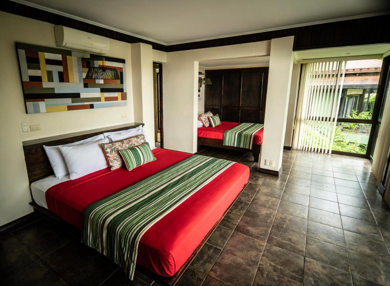 Tiki Villas Rainforest Lodge - Adults Only أوفيتا المظهر الخارجي الصورة